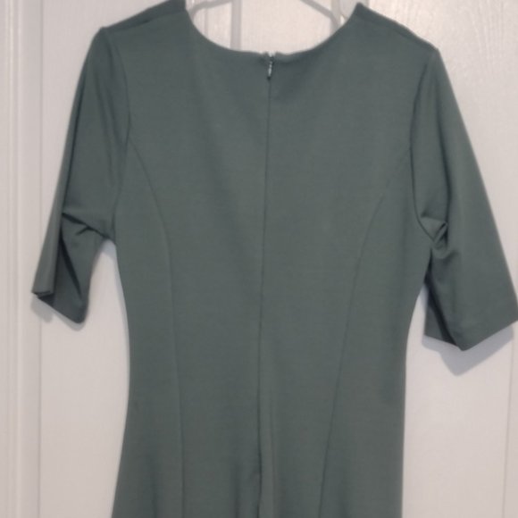 Fransa V Neckline Midi Short Sleeve Dress Jungle Green - Picture 4 of 8